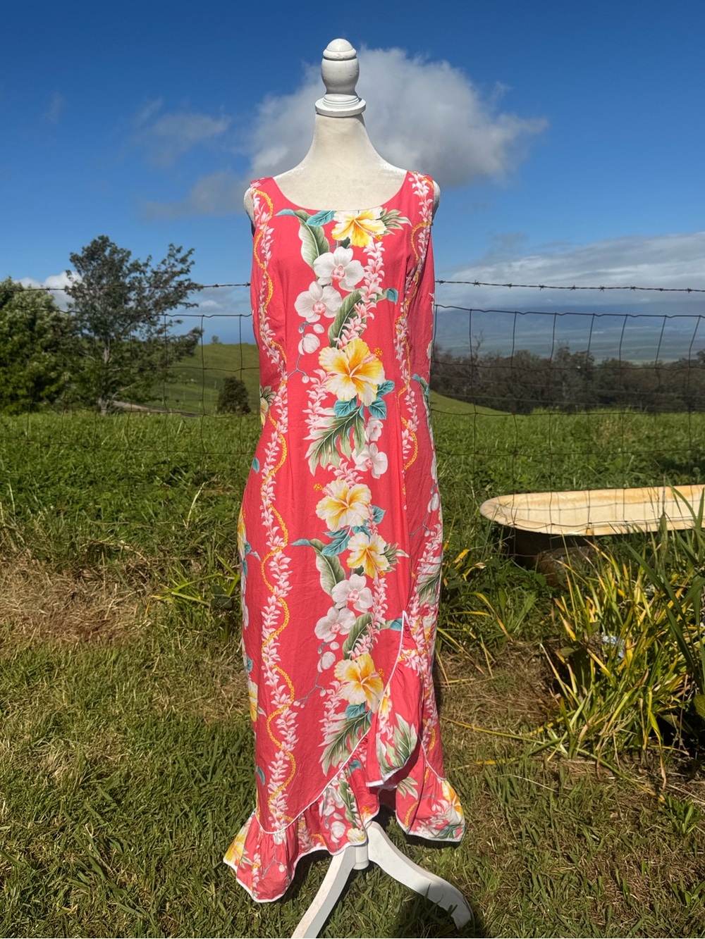 VTG Royal Creations Sleeveless Long Muumuu Ruffle Lei Print Xl